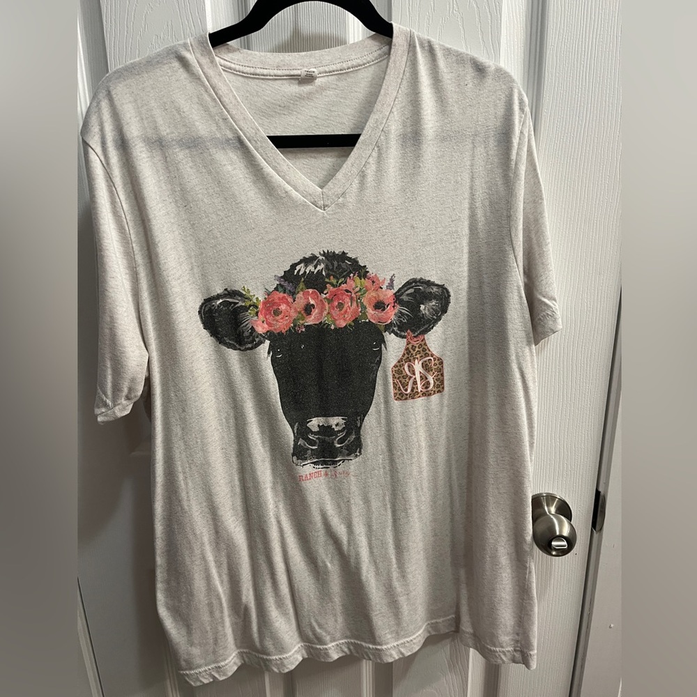 Floral cow gray x large t-shirt